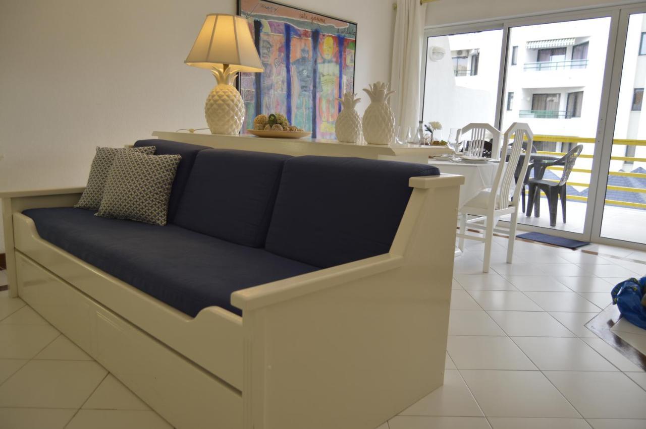 Apartamento Proximo Da Marina Vilamoura C/Piscina E Estacionamento Exterior photo